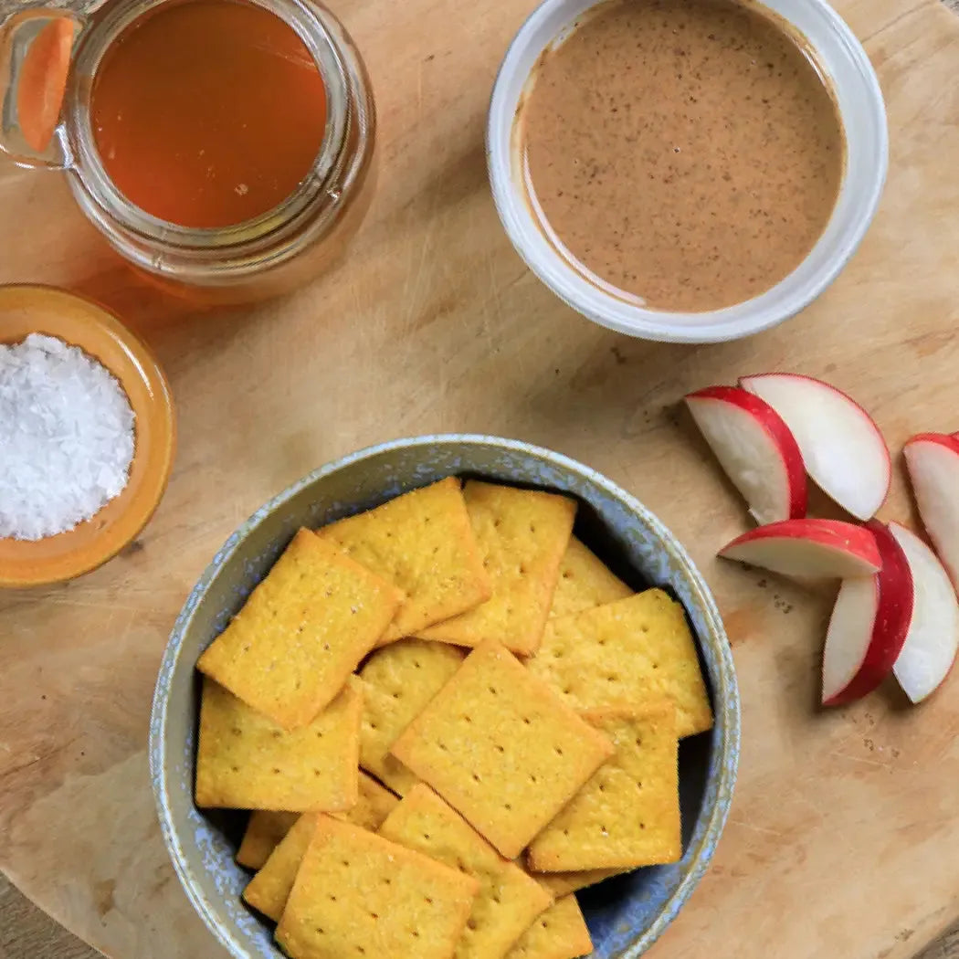 Organic Sourdough Crackers Toasted Cheeze